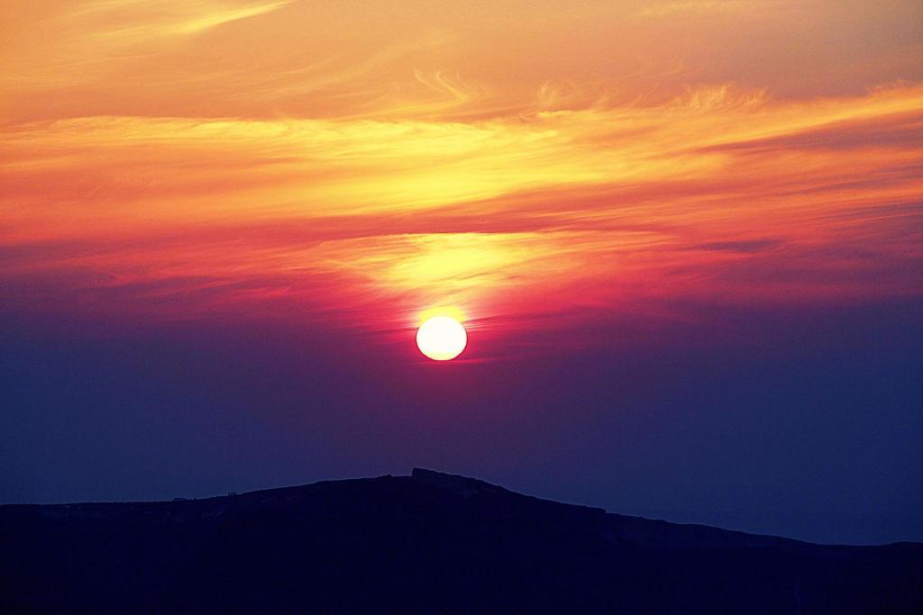 Sunset Ξενοδοχείο 3*